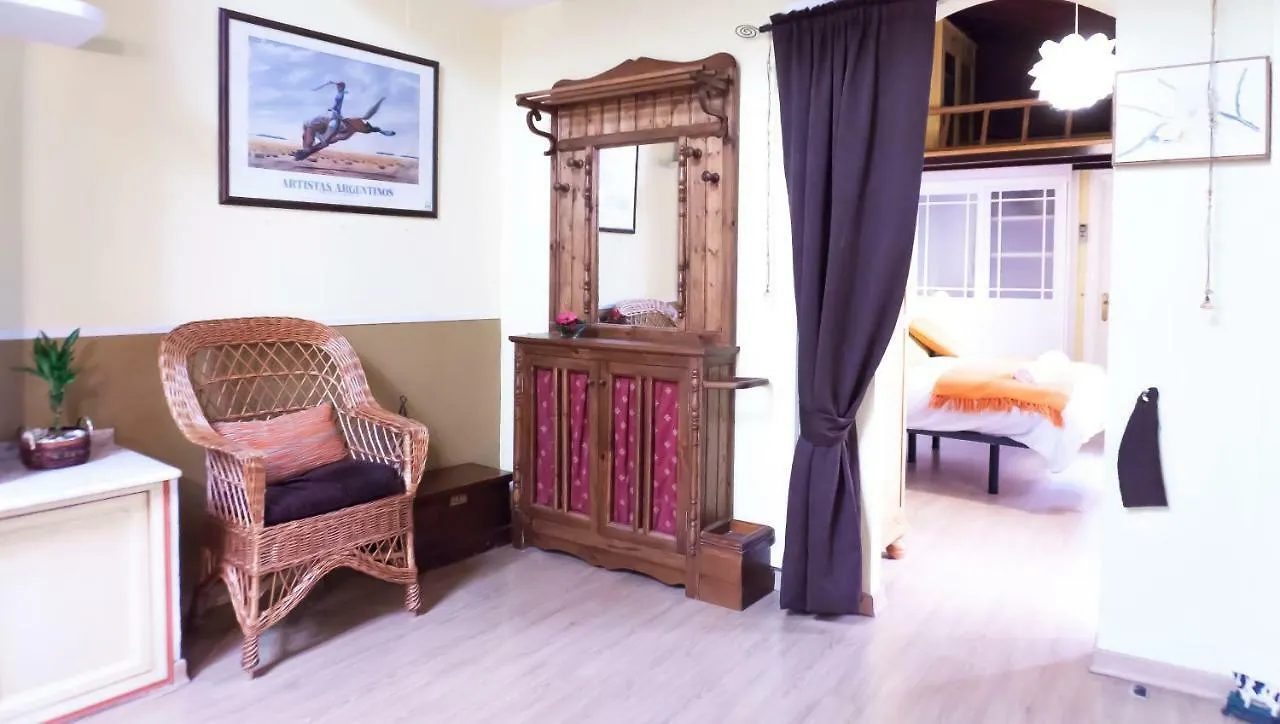 Corral De La O Triana Apartment By Valcambre Sevilla Spanien